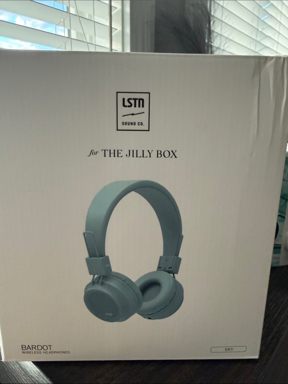 Bardot- Jilly Box-LSTN Bardot Wireless Headphones — Sky Blue